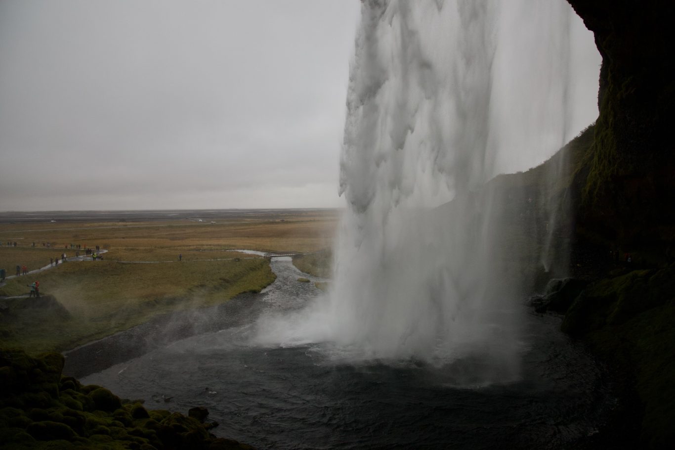 Blick durch den Wasserschleier
