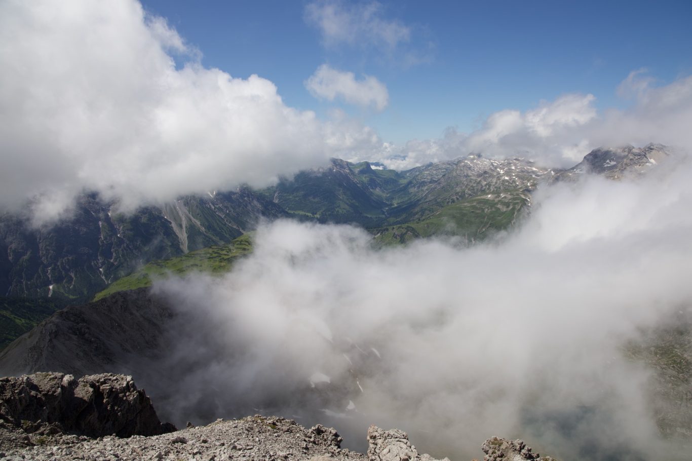 Blick vom Mohnenfluh bei leider nicht so guter Sicht