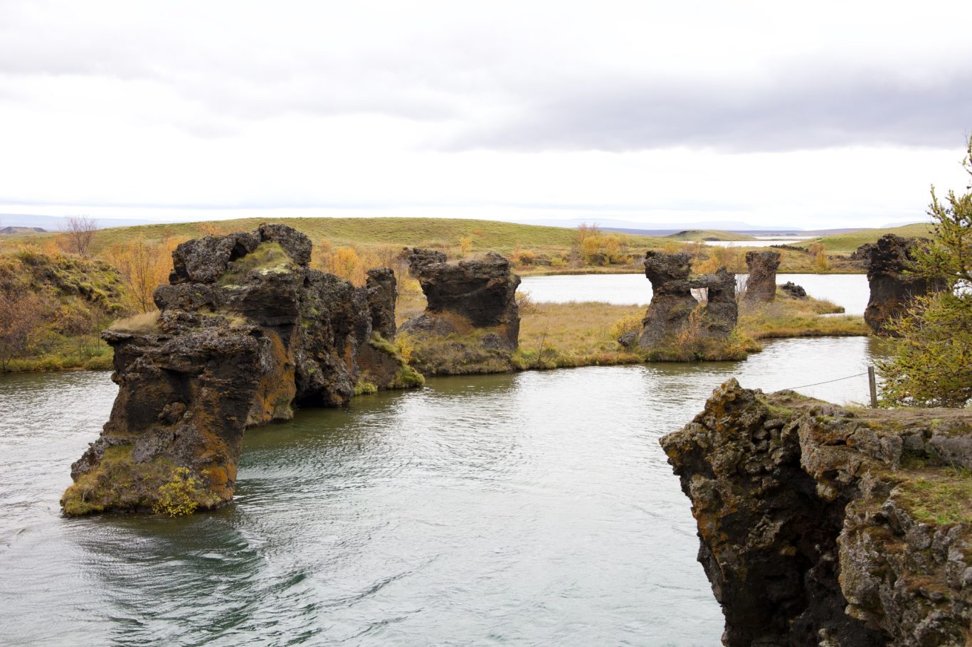 Lavasäulen bei Kálfaströnd