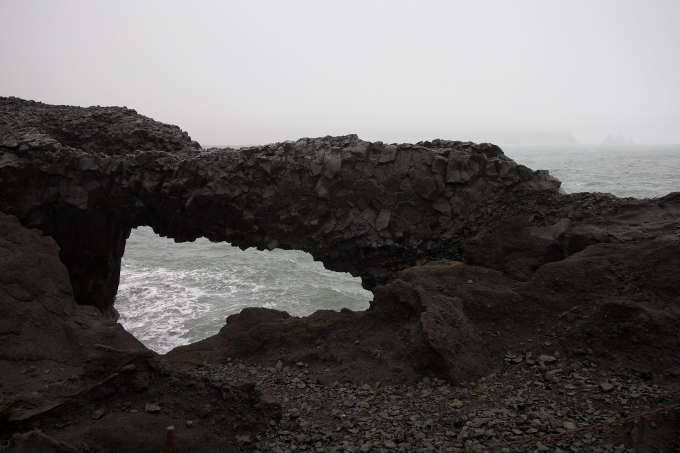 Felsbrücke am Kap Dyrhólaey