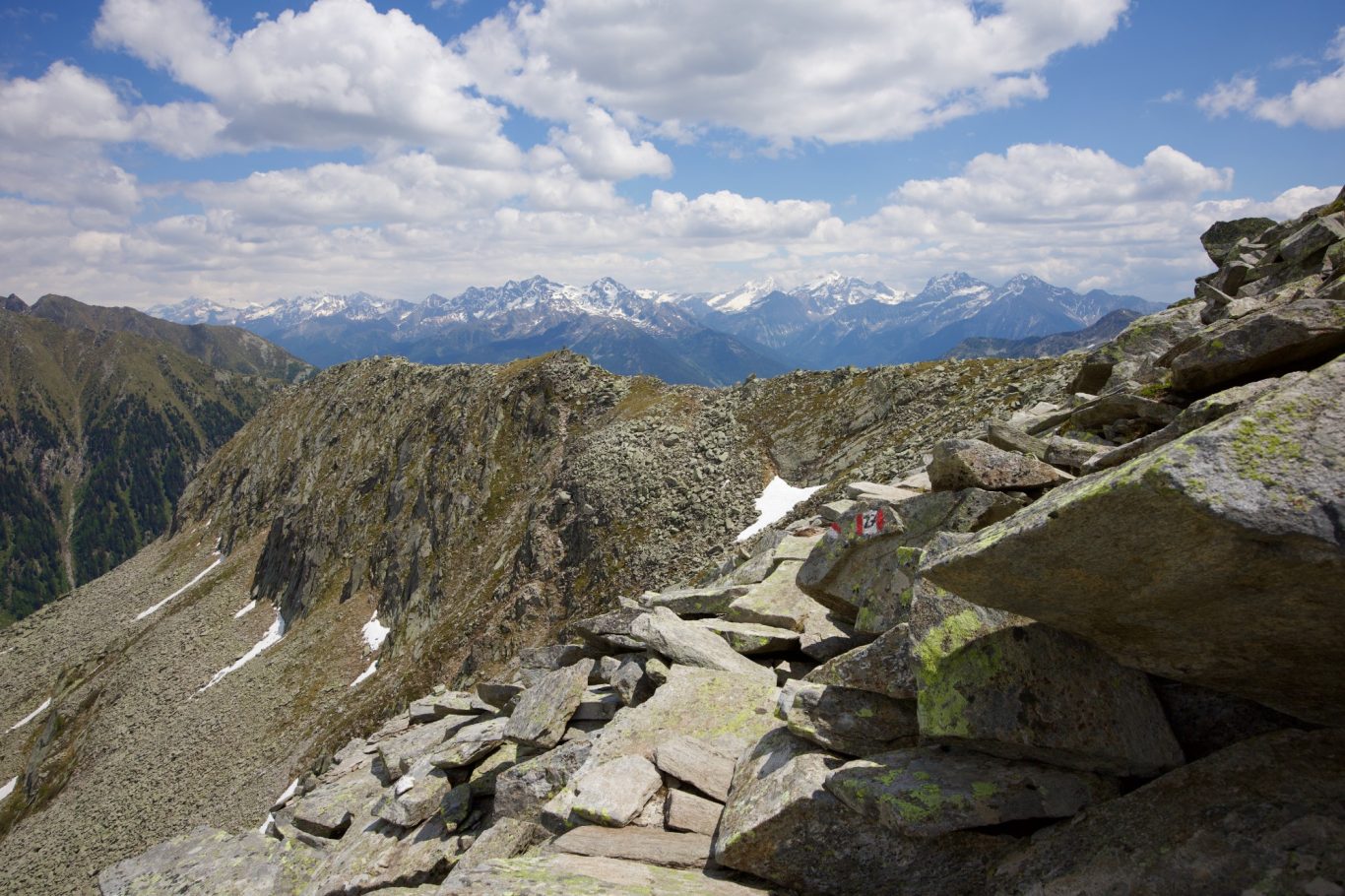Blick vom Kellerbauer Höhenweg auf Durreck- und Riesenferner-Gruppe