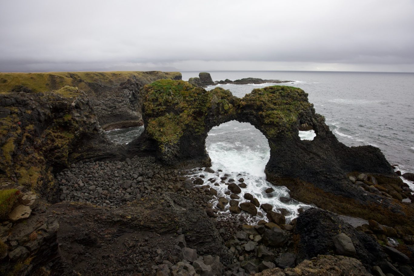 Der Steinbogen Gatklettur