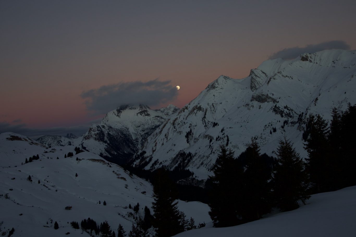 Mondaufgang über dem Biberkopf