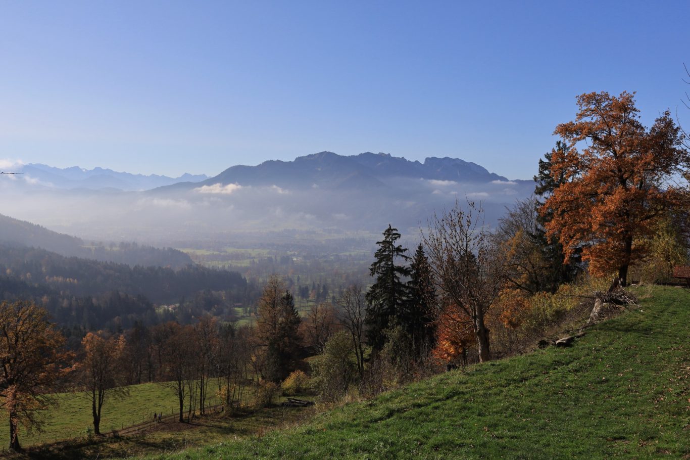 Blick von der Sonntraten auf das Isartal