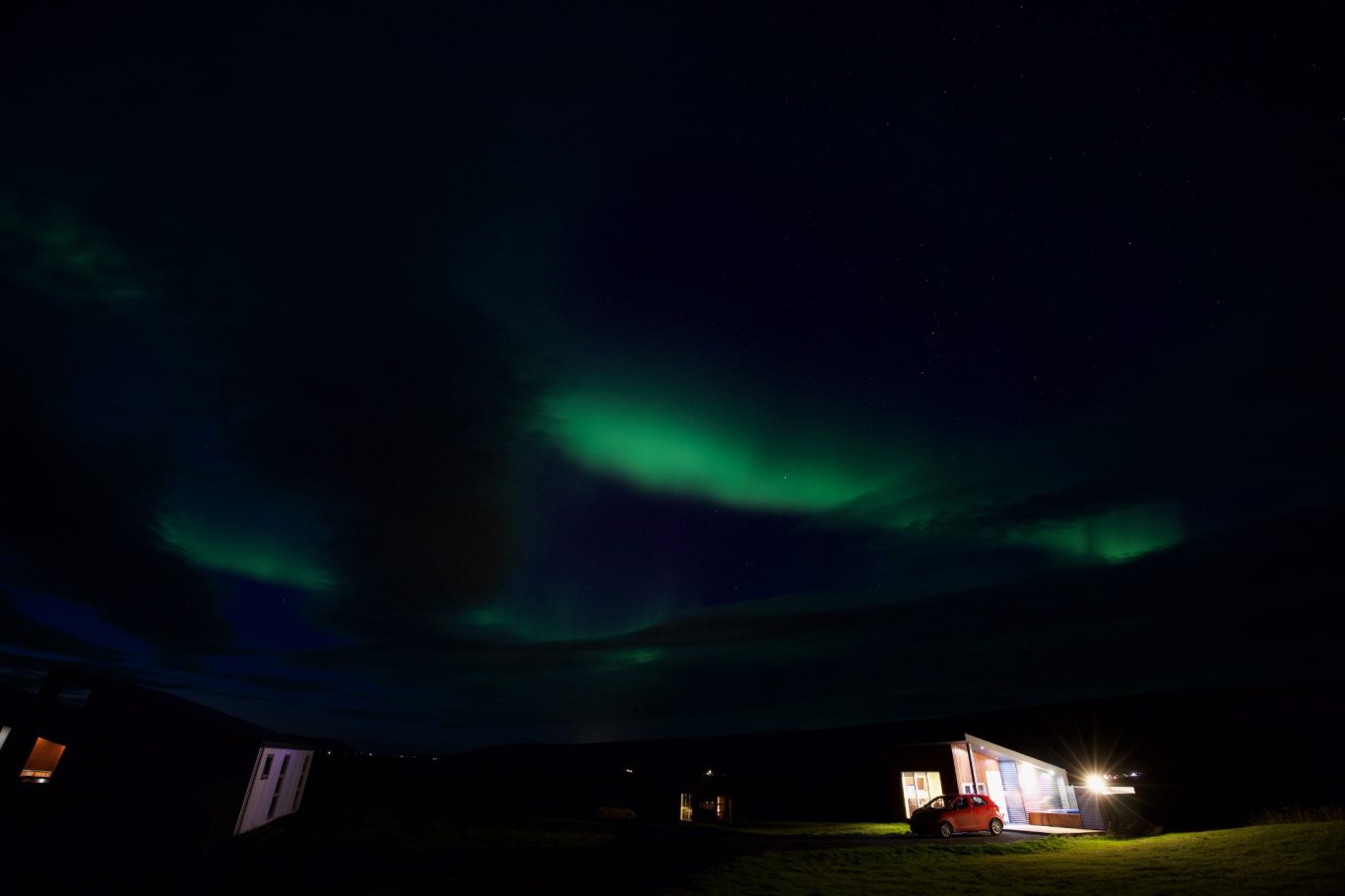 Polarlichter über unserer Hütte